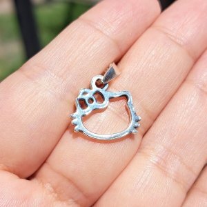 Colgante Hello Kitty Silueta